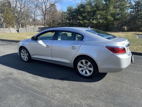 Used 2011 Buick LaCrosse CXL image 5