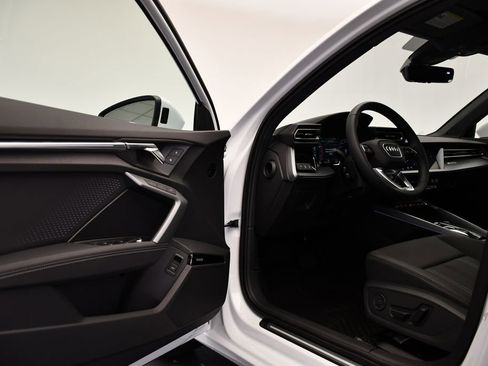 Used 2025 Audi A3 2.0T Premium Plus w/ Premium Plus Package image 37