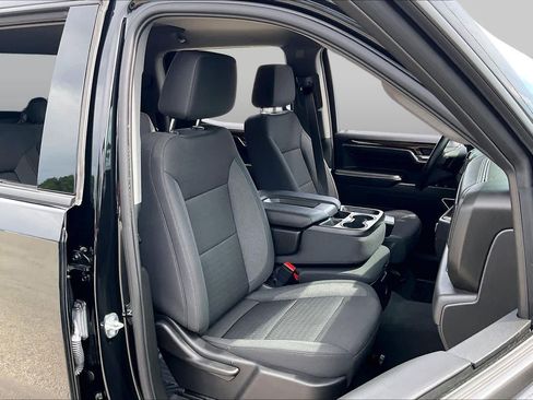 Used 2024 GMC Sierra 1500 Elevation RWD image 9