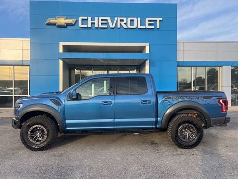 Used 2019 Ford F150 Raptor w/ Equipment Group 802A Luxury image 7