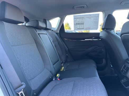 New 2026 Kia Seltos S image 16