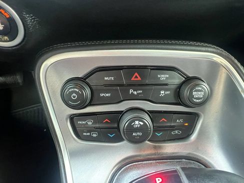 Used 2019 Dodge Challenger GT w/ Blacktop Package RWD image 27