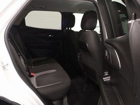 Used 2025 Chevrolet TrailBlazer LT AWD/4WD image 17