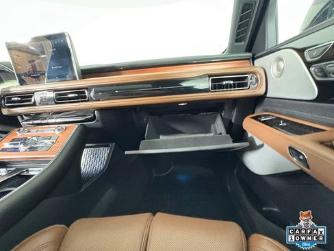 Used 2020 Lincoln Aviator Reserve w/ Equipment Group 202A AWD/4WD image 27