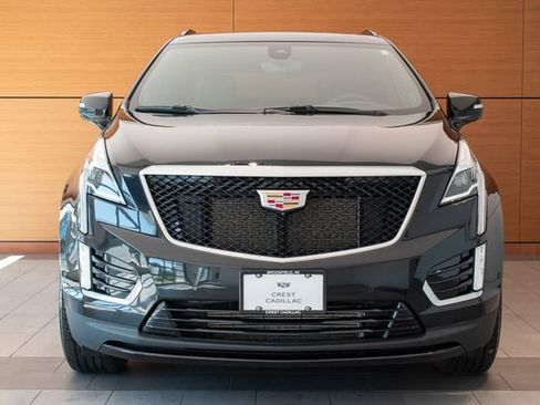 Used 2025 Cadillac XT5 Sportv w/ Technology Package AWD/4WD image 2