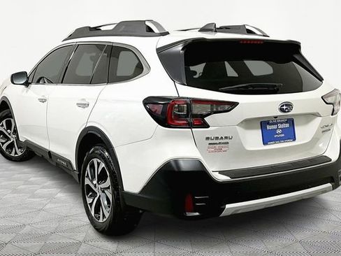 Used 2022 Subaru Outback Touring image 11