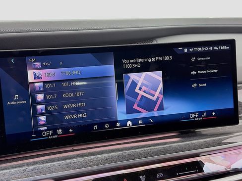 Used 2023 BMW 760i xDrive w/ Executive Package image 41