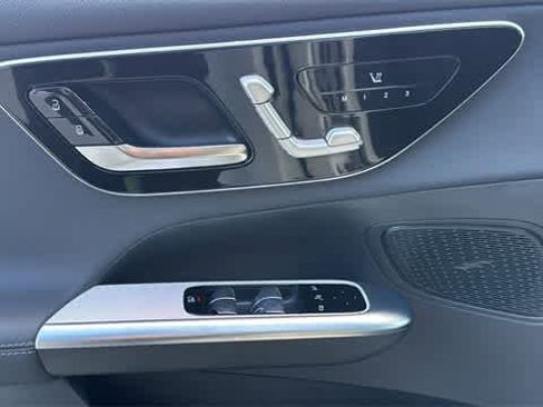 Certified 2026 Mercedes-Benz GLC 300 4MATIC image 18