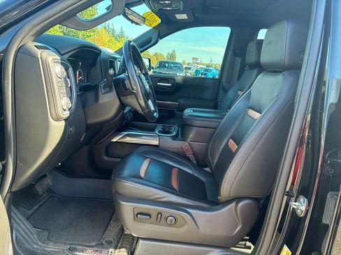 Used 2021 GMC Sierra 1500 AT4 w/ Technology Package AWD/4WD image 11