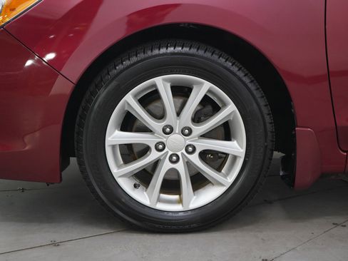 Used 2014 Subaru Impreza 2.0i Premium w/ All-Weather Package w/CVT AWD/4WD image 25