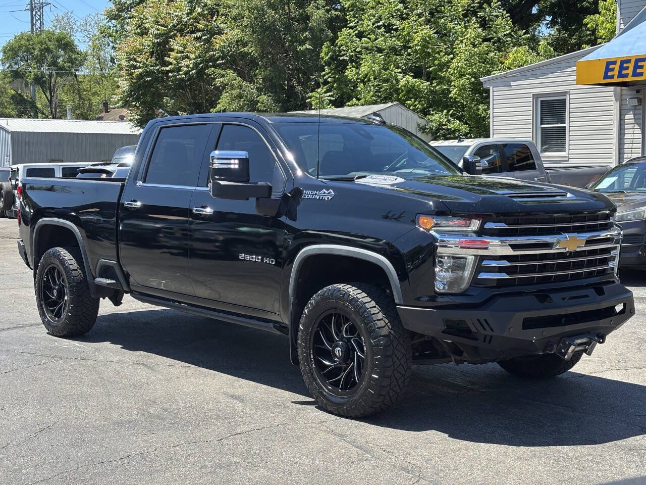 Used 2020 Chevrolet Silverado 2500 High Country w/ Z71 Off-Road Package AWD/4WD image 2