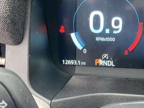 Used 2025 Ford Explorer Active w/ Active Comfort Package image 33