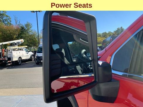 Used 2025 GMC Sierra 2500 SLE image 8