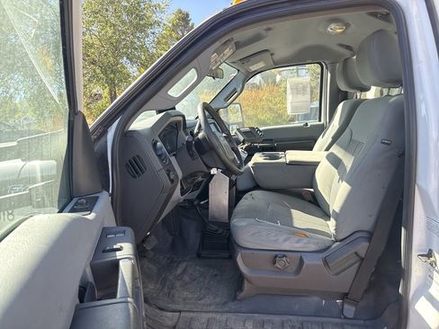 Used 2013 Ford F450 XL w/ PWR Equipment Group image 10
