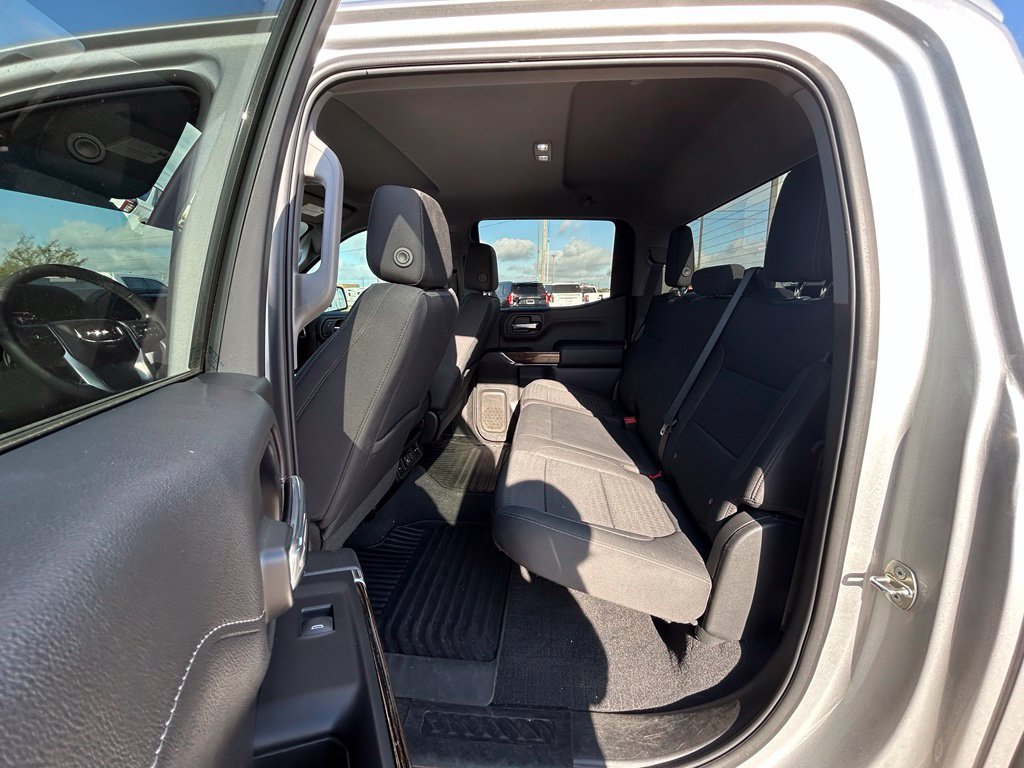 Used 2020 GMC Sierra 1500 Elevation w/ Elevation Value Package AWD/4WD image 8