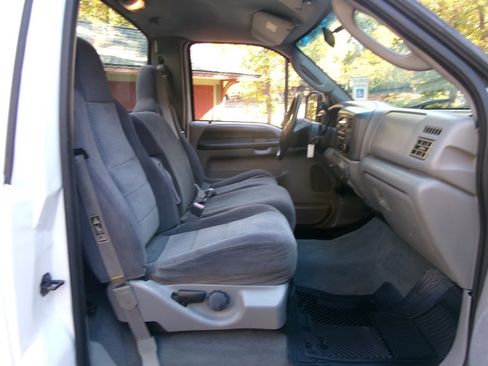 Used 2003 Ford F250 XLT image 17