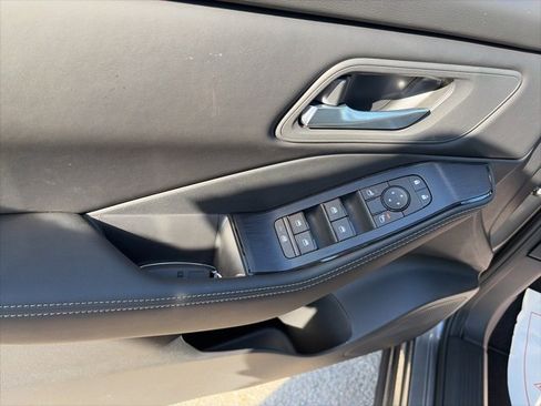 New 2026 Nissan Rogue SV image 17