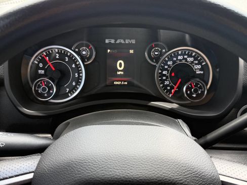 Used 2023 RAM 3500 Tradesman AWD/4WD image 23