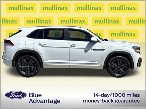 Used 2021 Volkswagen Atlas Cross Sport SE w/ V6 Towing Package image 2