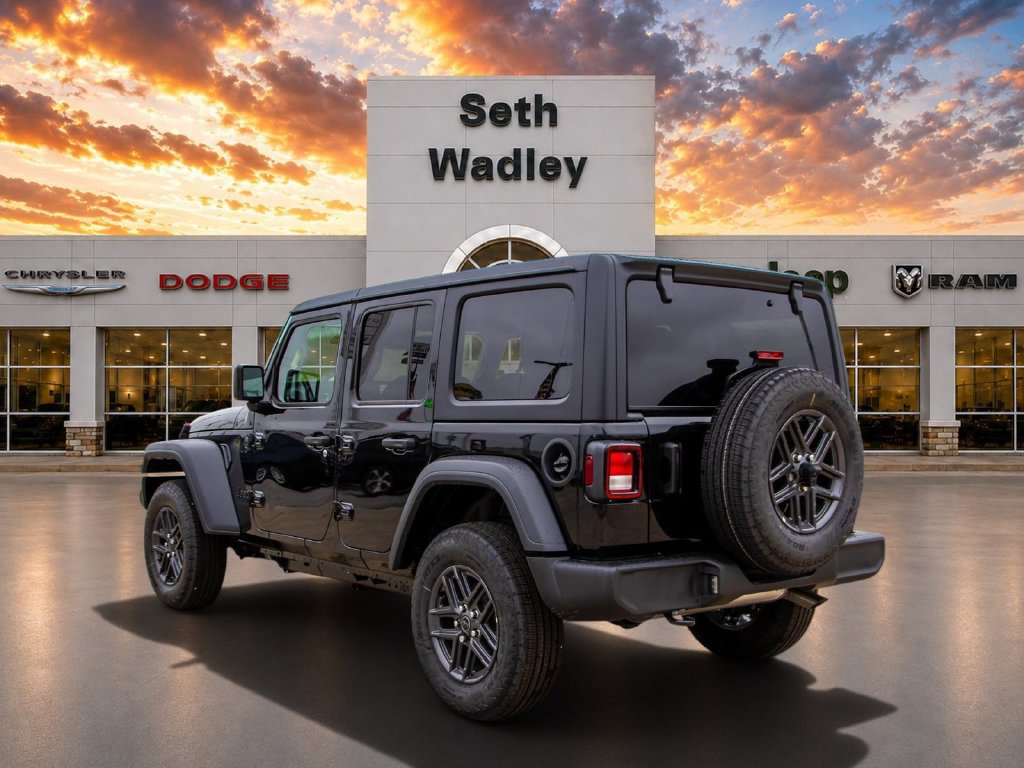 Used 2025 Jeep Wrangler Unlimited Sport AWD/4WD image 8