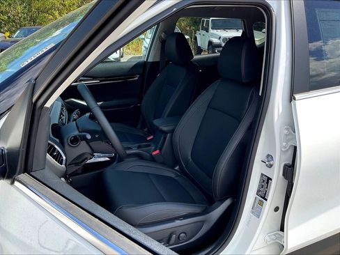 New 2026 Kia Seltos EX image 11