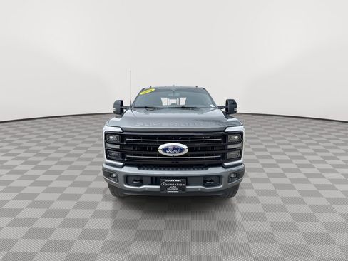 Used 2026 Ford F250 Platinum AWD/4WD image 5