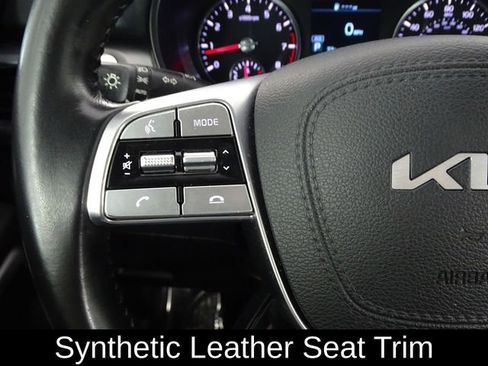 Used 2022 Kia Telluride LX image 27