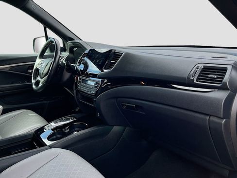 Used 2019 Honda Passport EX-L image 28