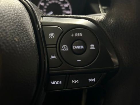 Used 2024 Toyota Corolla LE image 30