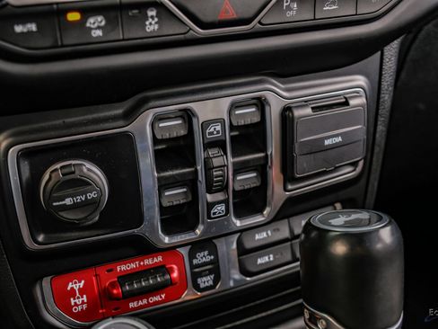 Used 2021 Jeep Wrangler Unlimited Rubicon image 74