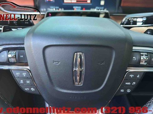Used 2024 Lincoln Navigator L Reserve AWD/4WD image 24