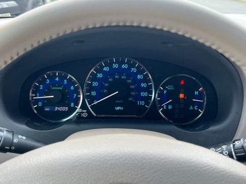 Used 2008 Toyota Sienna XLE image 24