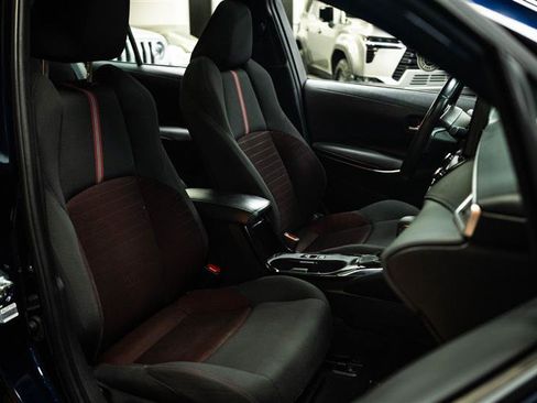 Used 2024 Toyota Corolla SE w/ SE Premium Package FWD image 14