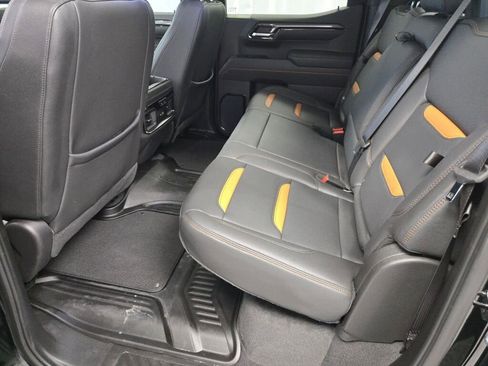 Used 2025 GMC Sierra 1500 AT4 w/ AT4 Premium Package image 21
