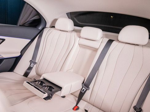 Used 2026 Mercedes-Benz E 350 Sedan image 16