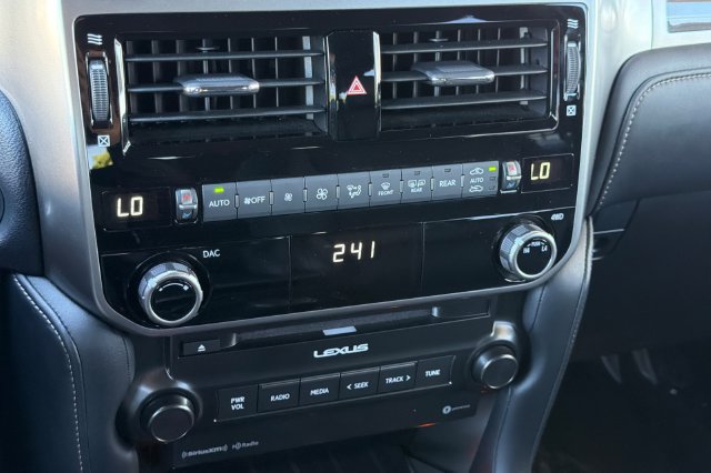Used 2022 Lexus GX 460 Premium w/ Premium Package AWD/4WD image 26