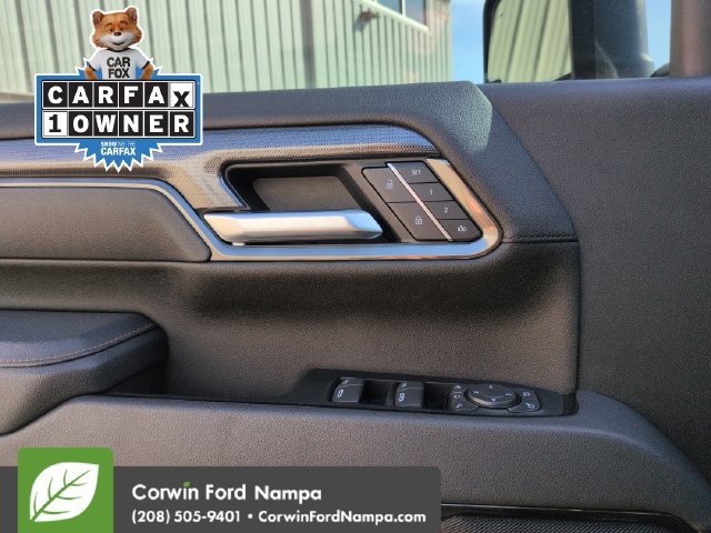 Used 2025 GMC Sierra 2500 AT4 w/ AT4 Premium Plus Package AWD/4WD image 11