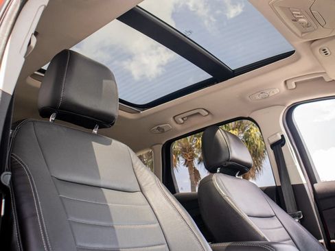 Used 2014 Ford Escape Titanium FWD image 16
