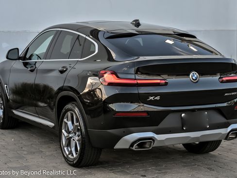 Used 2024 BMW X4 xDrive30i image 6