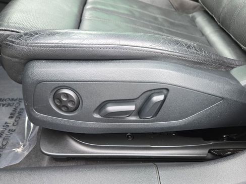 Used 2018 Audi S4 Premium Plus w/ Navigation Package image 23