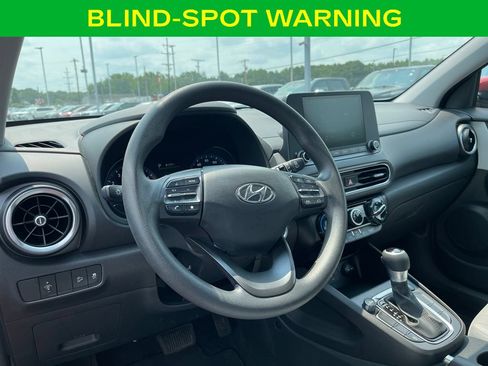 Used 2022 Hyundai Kona SEL AWD/4WD image 13