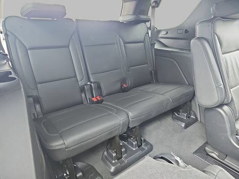 Certified 2025 GMC Yukon Denali AWD/4WD image 15