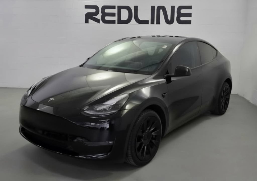 Used 2023 Tesla Model Y Long Range AWD/4WD image 2