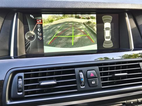 Used 2014 BMW 535d Sedan RWD image 36
