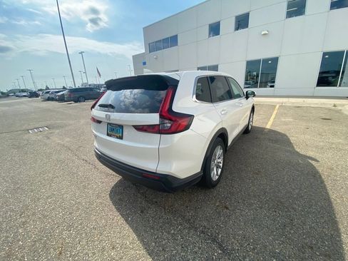 Used 2024 Honda CR-V EX-L image 8