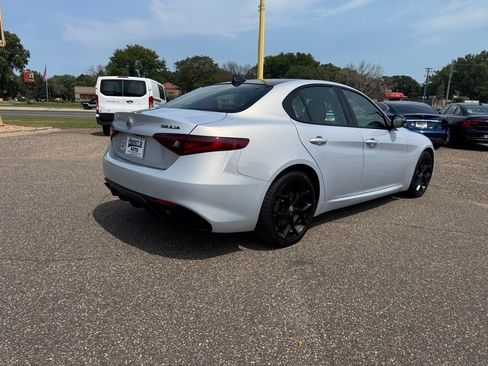 Used 2020 Alfa Romeo Giulia AWD w/ Quick Order Package 22J Sport image 4