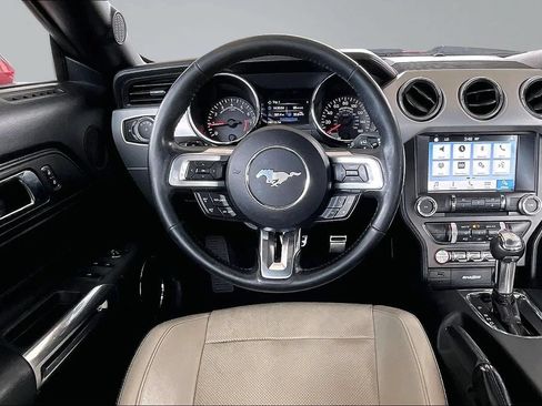 Used 2016 Ford Mustang Premium RWD image 8