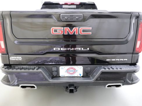 Certified 2023 GMC Sierra 1500 Denali w/ Denali Reserve Package AWD/4WD image 18