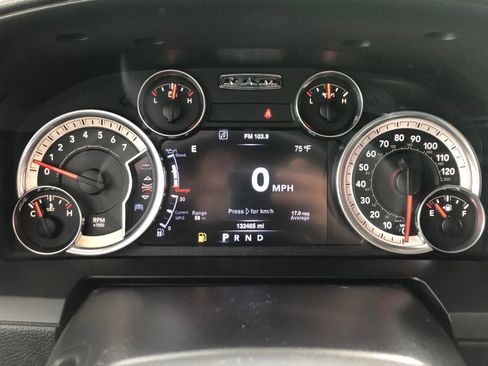 Used 2016 RAM 1500 Laramie AWD/4WD image 31