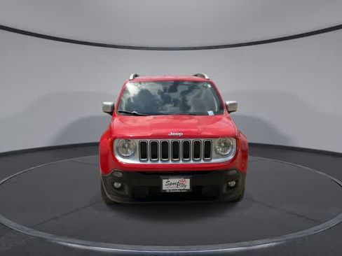 Used 2018 Jeep Renegade Limited FWD image 3